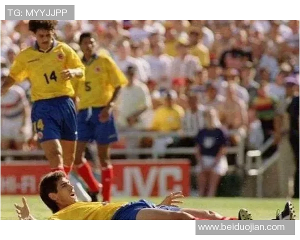 世界杯精彩对决里昂逆转尤文图斯乌龙球瞬间点燃全场激情集锦