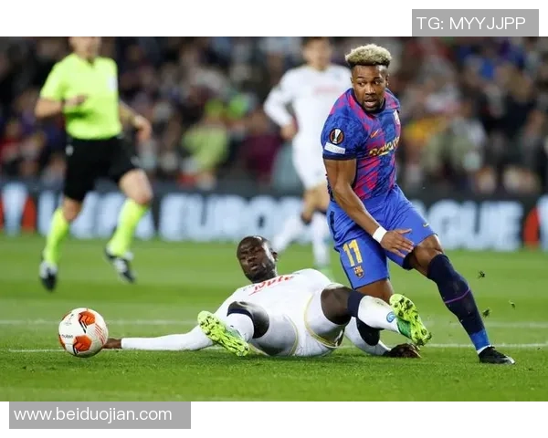 中超盛宴：那不勒斯与巴萨激战成平局乌龙球引发全场热议