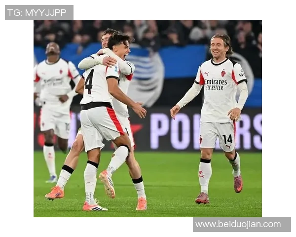 意甲焦点战:AC米兰与波尔图激战成平局战术解析与绝杀回顾 意甲焦点战:AC米兰与波尔图激战成平局战术解析与绝杀回顾