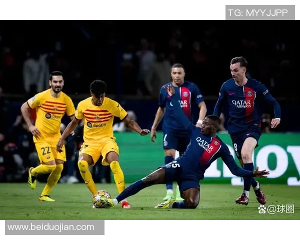 欧冠激战巴黎圣日耳曼逆转曼联绝杀瞬间点燃全场热情